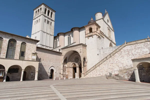 意大利阿西西的圣弗朗西斯教皇大教堂 — 图库照片