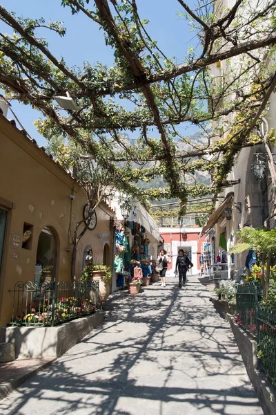 Rua em Positano, Itália — Fotografia de Stock