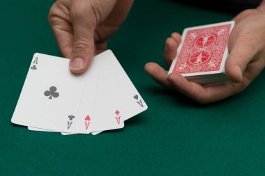 İskambil, yakın çekim