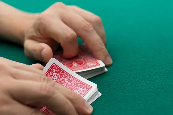 Jogando cartas, close-up — Fotografia de Stock