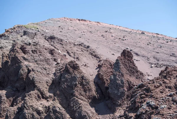 Kraterin içinde Vezüv Yanardağı