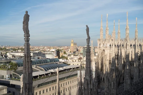 Milan stadsbilden, Lombardiet, Italien — Stockfoto