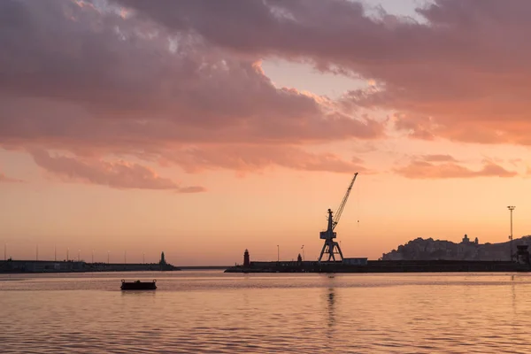 Pôr do sol no porto — Fotografia de Stock