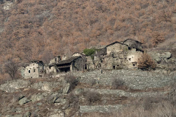 Antiguas ruinas del pueblo — Foto de Stock