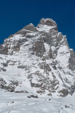 Breuil-Cervinia, İtalya'dan Matterhorn 