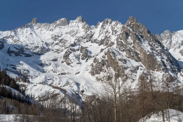 Aosta Vadisi Dağları, İtalya — Stok fotoğraf