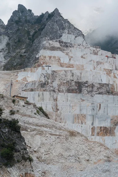 Cantera de mármol de Carraran — Foto de Stock