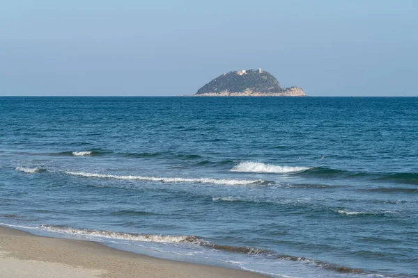 Italia, Liguria Isla Gallinara Reserva Natural — Foto de Stock