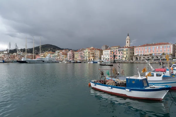 Puerto Imperia Oneglia, Italia — Foto de Stock