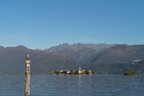 Isola dei Pescatori (渔夫岛), Lake Maggiore, North — 图库照片