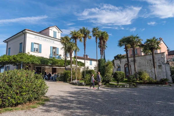 Street on Pescatore Island, Lake Maggiore, Olaszország — Stock Fotó