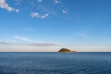 Liguria, İtalya - Gallinara Adası doğa rezerv