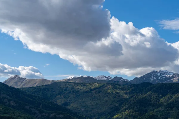 利古里亚阿尔卑斯山，皮埃蒙特地区，意大利 — 图库照片