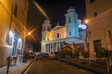 Imperia, İtalya - 22 Şubat 2020: Imperia Saint Maurice Katedrali, İtalyan Riviera