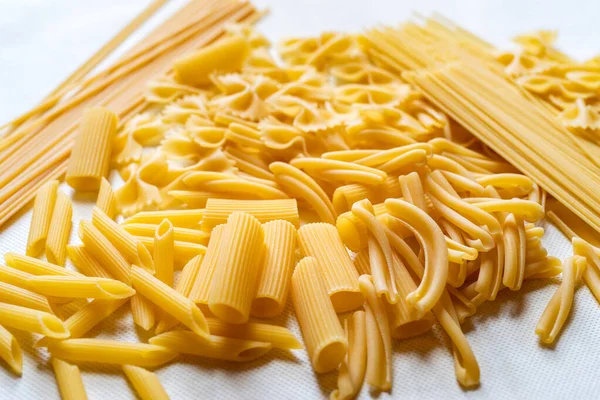 Surtido Pasta Seca Sin Cocer Diferentes Tipos —  Fotos de Stock