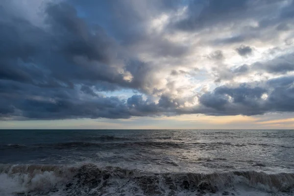 Kumulus Moln Svävar Över Liguriska Havet Italien — Stockfoto