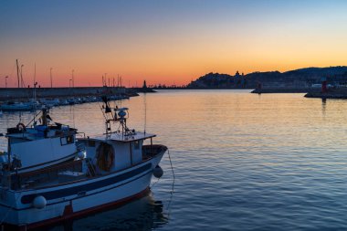 Limanda gün batımı, Imperia, Liguria bölgesi, İtalya