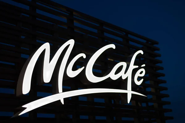 이탈리아 임페리아 2020 Mccafe Logo 하우스 스타일의 Mcdonalds — 스톡 사진