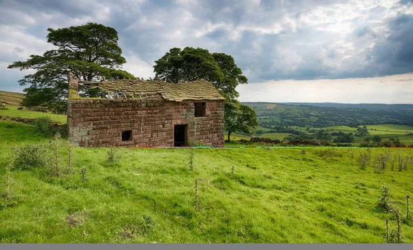 Roach End Barn in the Peak District — Stock Photo, Image