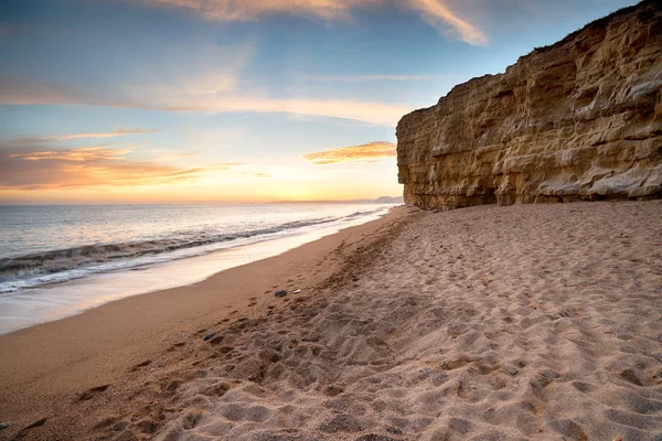 Stânci la Burton Bradstock în Dorset — Fotografie, imagine de stoc