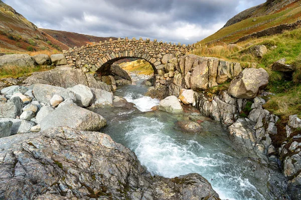 Stockley Bridge in de buurt van Allerdale — Stockfoto