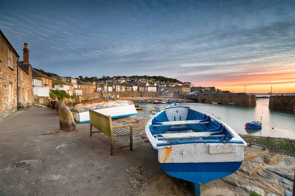 Sunrise at Mousehole in Cornwall — Stock Photo, Image