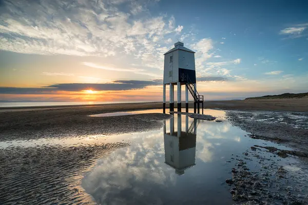 Puesta de sol en Burnham en el mar —  Fotos de Stock