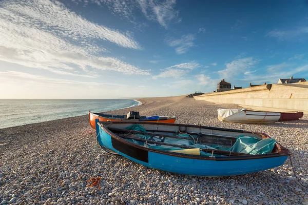Boats at Chesil Cove — Stock Photo, Image