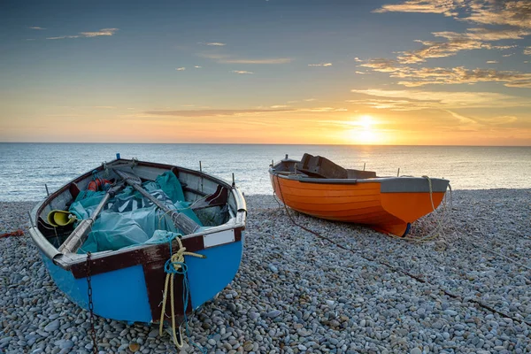 Barche Pesca Sulla Spiaggia — Foto Stock