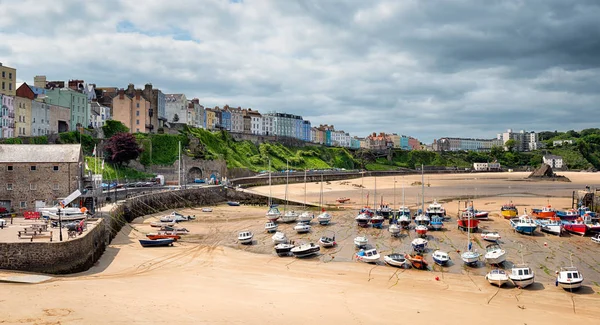 Tenby Harbour in Wales — Stock Photo, Image