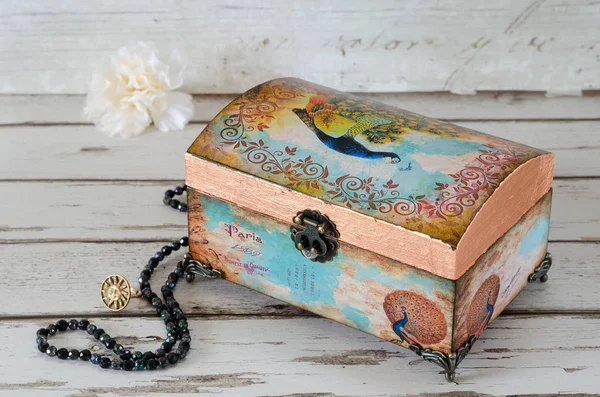 Decoupaged Jeqwellery Box — Stock Photo, Image