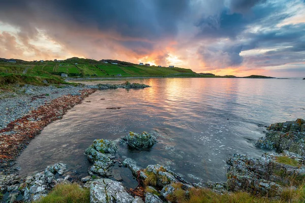 Skoçya Nın Sutherland Kıyısındaki Scourie Engebeli Plajda Fırtınalı Bir Gün — Stok fotoğraf