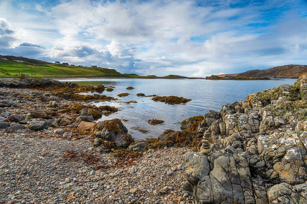 苏格兰西北部斯古丽的岩石海滩 — 图库照片