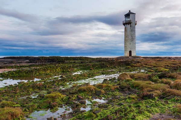 Cielos Nublados Sobre Faro Del Sur Costa Galloway Escocia —  Fotos de Stock