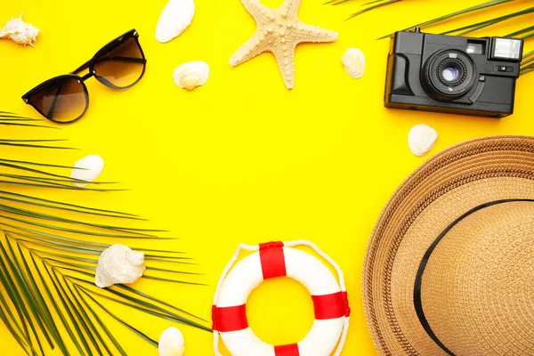 Beach Accessories Palm Leaves Yellow Background Copy Space — Stock Photo, Image