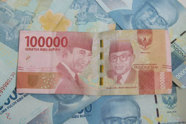 印尼元Rupiah是印尼货币 在印尼市场交易 — 图库照片