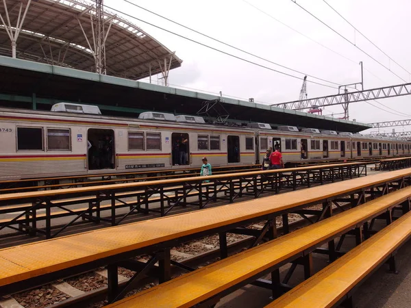 Krl Kereta Rel Listrik Jakarta Endonezya Jakarta Toplu Taşıma Araçlarından — Stok fotoğraf