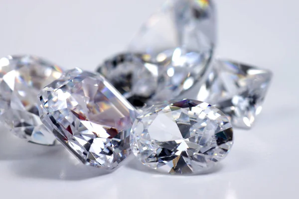 Brotes Macro Grupo Diamantes Que Tiene Diferentes Formas Corazón Redondo — Foto de Stock