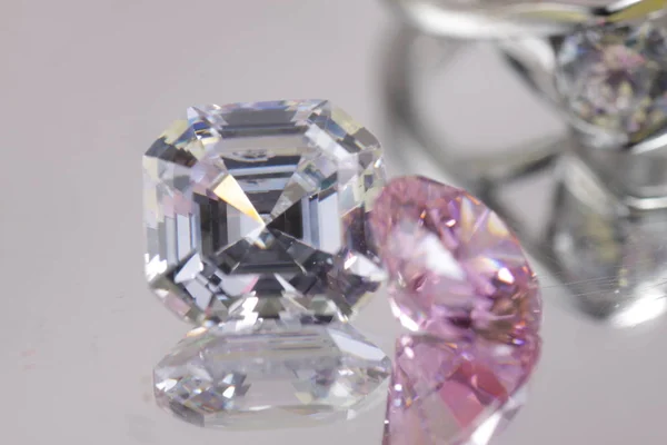 Όμορφο Χρώμα Κρύσταλλο Ζιργκόν Διαμάντι Χάντρες Για Κοσμήματα — Φωτογραφία Αρχείου