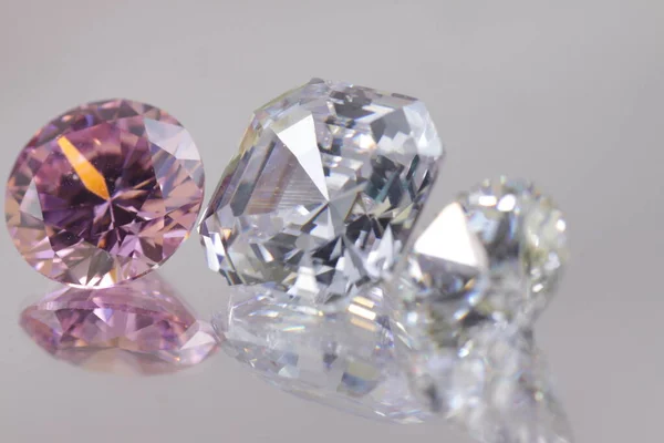 Gyönyörű Színű Kristály Cirkónium Gyémánt Gyöngyök Ékszerek — Stock Fotó