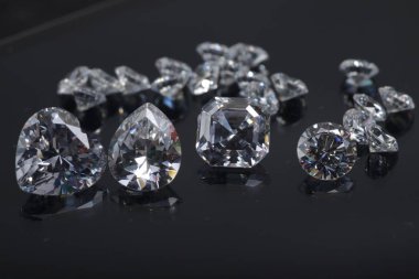 Mücevherler için elmas boncuklar harika kristal zirkon yakın çekim 