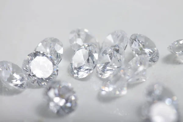 Close Shot Beautiful Brilliant Crystal Zirconia Diamond Beads Jewelry — 스톡 사진