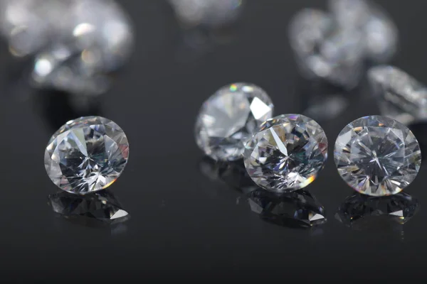 Close Shot Beautiful Brilliant Crystal Zirconia Diamond Beads Jewelry — 스톡 사진