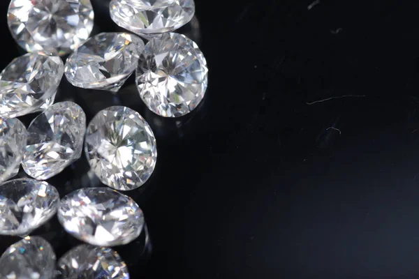 Close Shot Beautiful Brilliant Crystal Zirconia Diamond Beads Jewelry — 스톡 사진