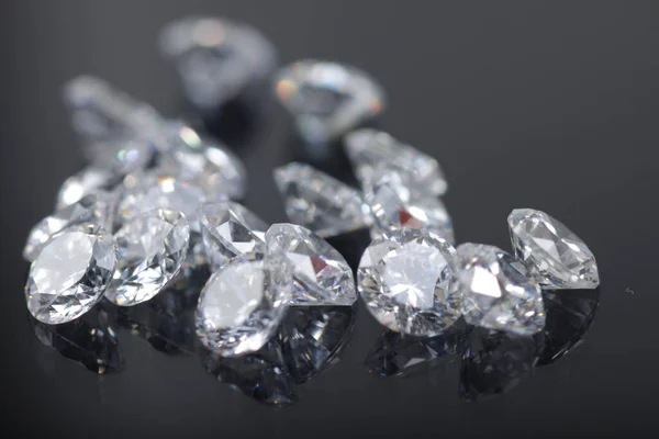 Zbliżenie Strzał Piękny Brylantowy Kryształ Cyrkonia Diament Koraliki Dla Biżuterii — Zdjęcie stockowe