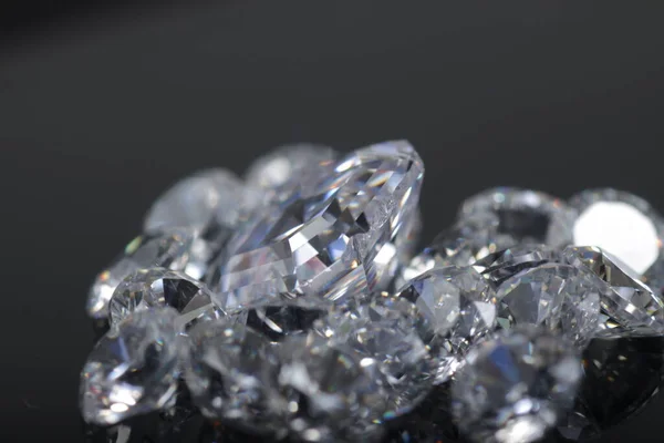 Primo Piano Colpo Belle Brillanti Perline Cristallo Zirconi Diamante Gioielli — Foto Stock