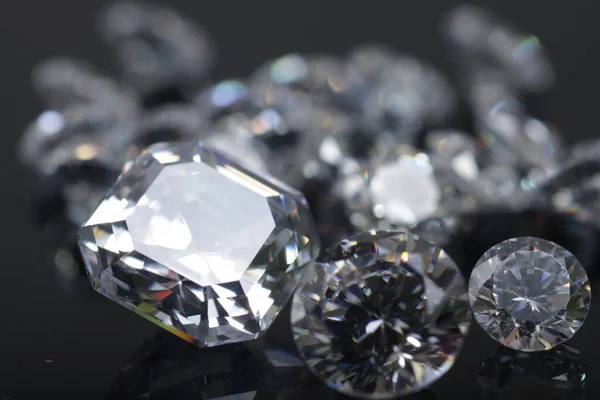 Close Shot Van Mooie Briljante Kristal Zirconia Diamant Kralen Voor — Stockfoto