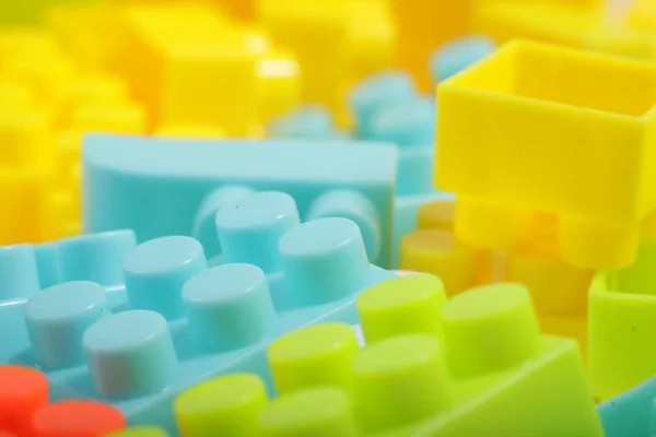 Πολύχρωμα Πλαστικά Τούβλα Παιχνίδια Για Παιδιά — Φωτογραφία Αρχείου