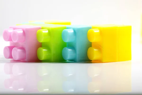 multi color plastic bricks toys for kids