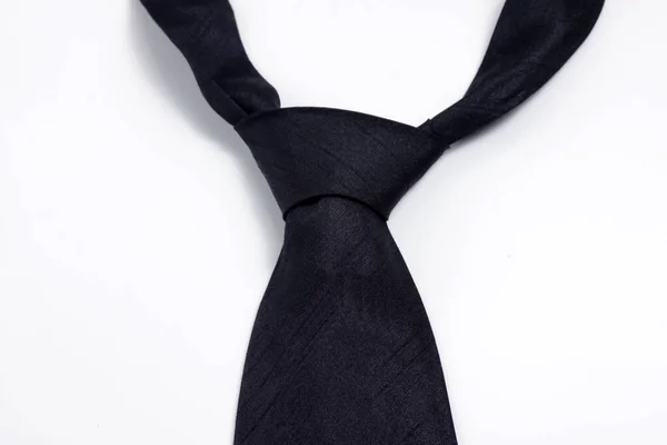 Schwarze Krawatte Auf Weißem Hintergrund — Stockfoto
